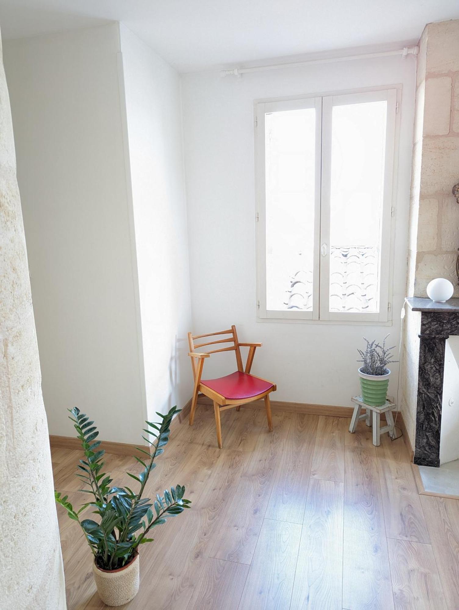 Lumineux Appartement Sous Les Toits A Pey Berland Bordeaux Esterno foto