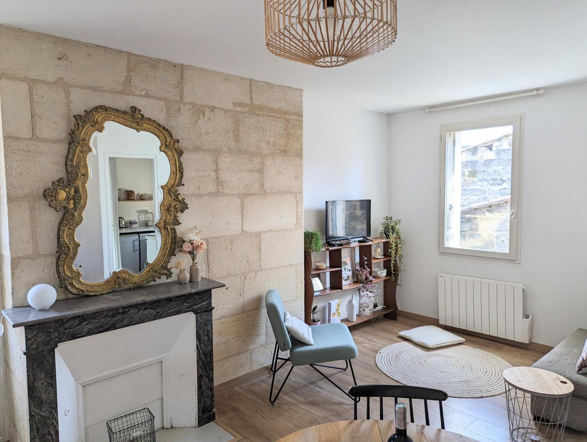 Lumineux Appartement Sous Les Toits A Pey Berland Bordeaux Esterno foto